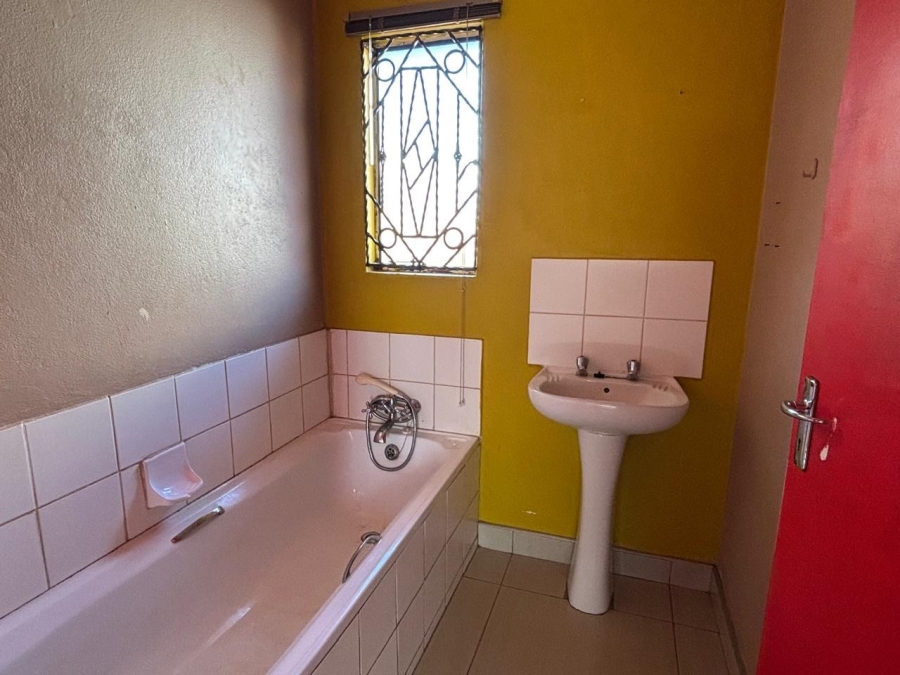 3 Bedroom Property for Sale in Boitekong North West